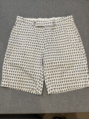 RLX Ralph Lauren men’s shorts. White with black skulls, size 34.
